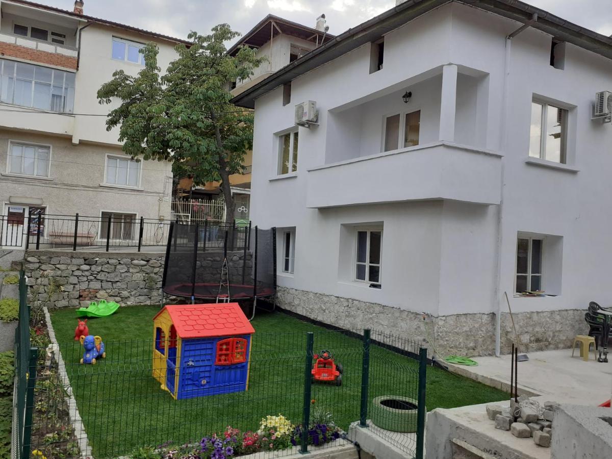 Къща За Гости Калинови Sandanski Esterno foto